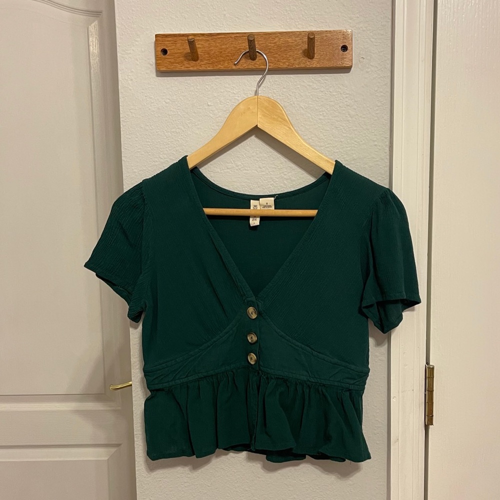 Sky and Sparrow top
